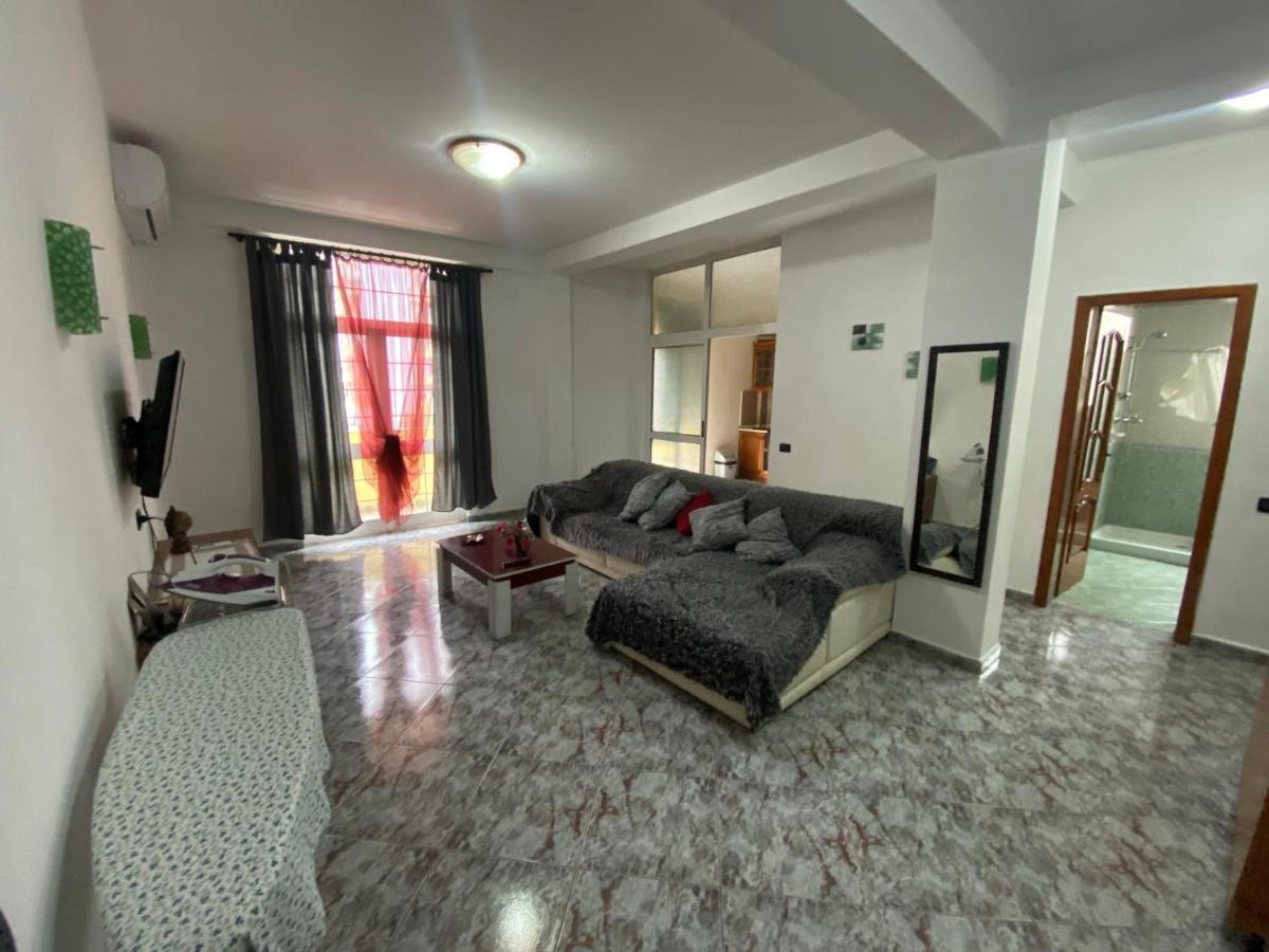 Tirana Apartment Тирана